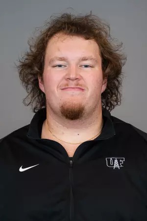Jaret Dye, Medical Student